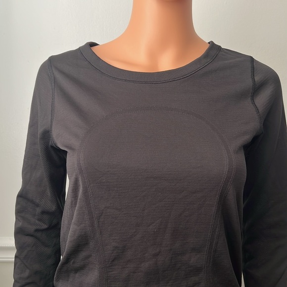 Lululemon Swiftly Tech Long Sleeve (Breeze) *Relaxed Fit - Picture 8 of 15
